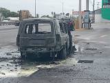 Jeep queda reducido a cenizas tras incendiarse en carretera a Río Bravo