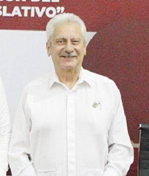 Diputado Armando Zertuche Zuan