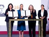 Sheinbaum firma y envía iniciativa de ley general para prevenir, investigar, sancionar y reparar el daño por feminicidio